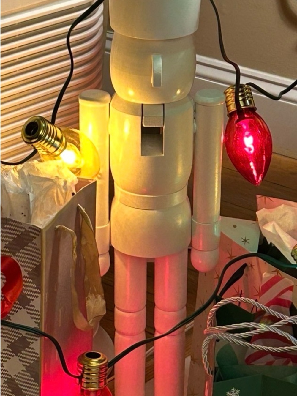 24-Inch White Wooden Nutcracker by Williams Sonoma *NEW